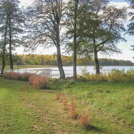 Two-bedroom Holiday In Zalewo *