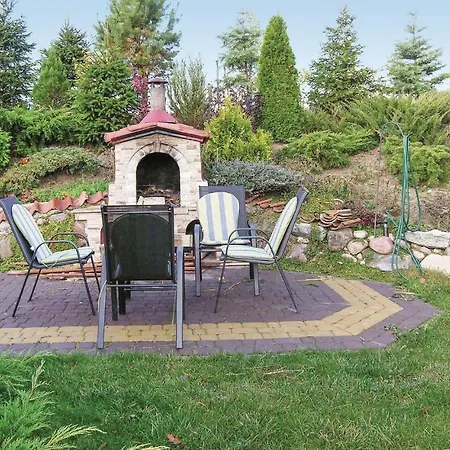 Two-bedroom Holiday In Zalewo Casa vacanze *